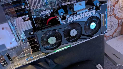 assets/GIGABYTE-GeForce-RTX-GPU-modded-to-work-in-a-server-chassis.jpeg