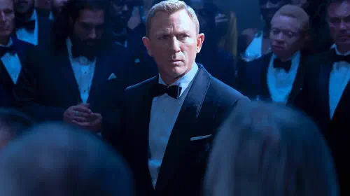 《007》重启新篇章，编剧奈特透露剧本已完成，选角即将揭晓