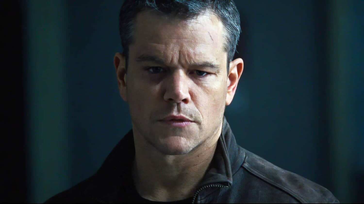 matt-damon-s-bourne-looking-intensely-toward-the-camera-on-jason-bourne.jpeg
