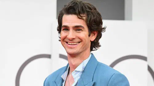 assets/andrew-garfield-new-historical-film-splits-critics-and-audiences-on-rotten-tomatoes.jpeg