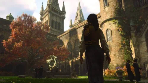 assets/hogwarts-legacy-autumn.jpeg
