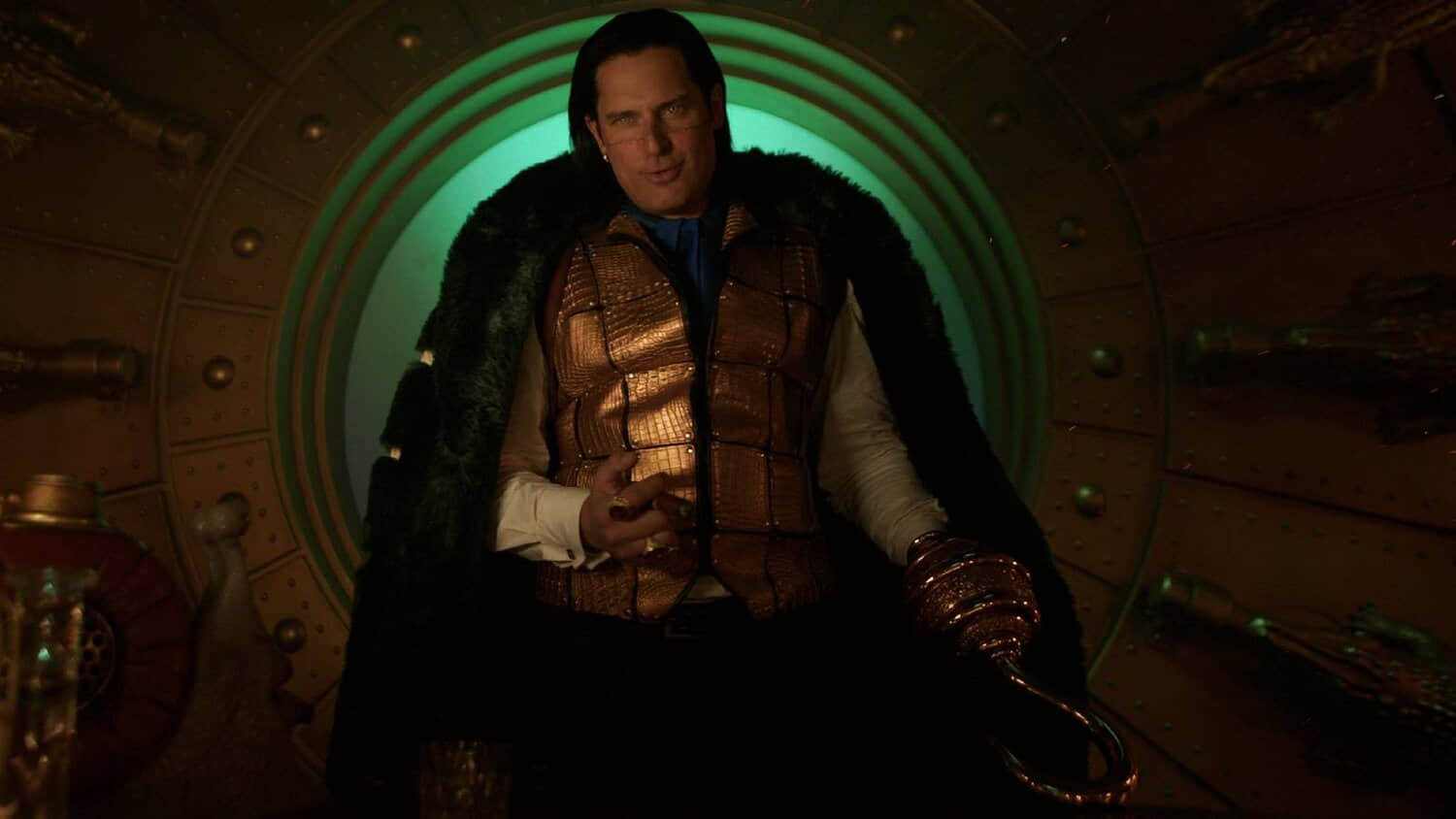 joe-manganiello-as-crocodile-in-season-2-of-one-piece.jpeg