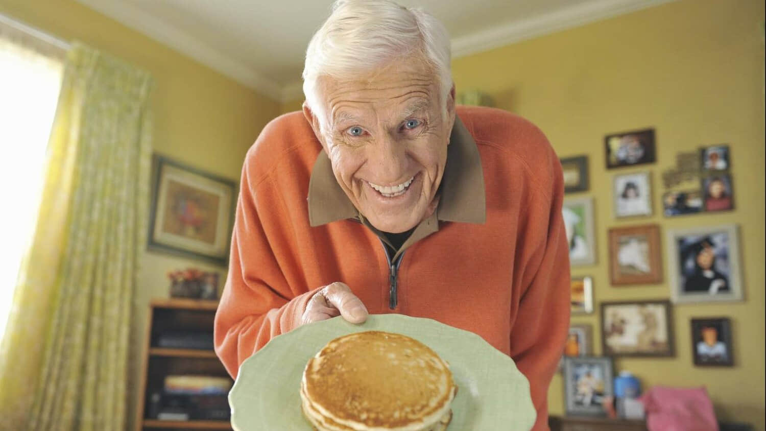 jerry-van-dyke-in-the-middle.jpeg