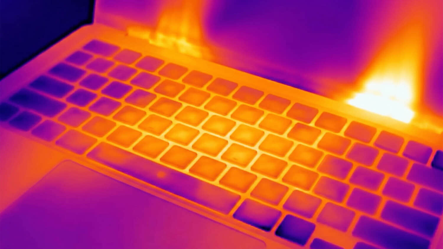 Overheating-14-inch-M5-Max-MacBook-Pro.jpeg