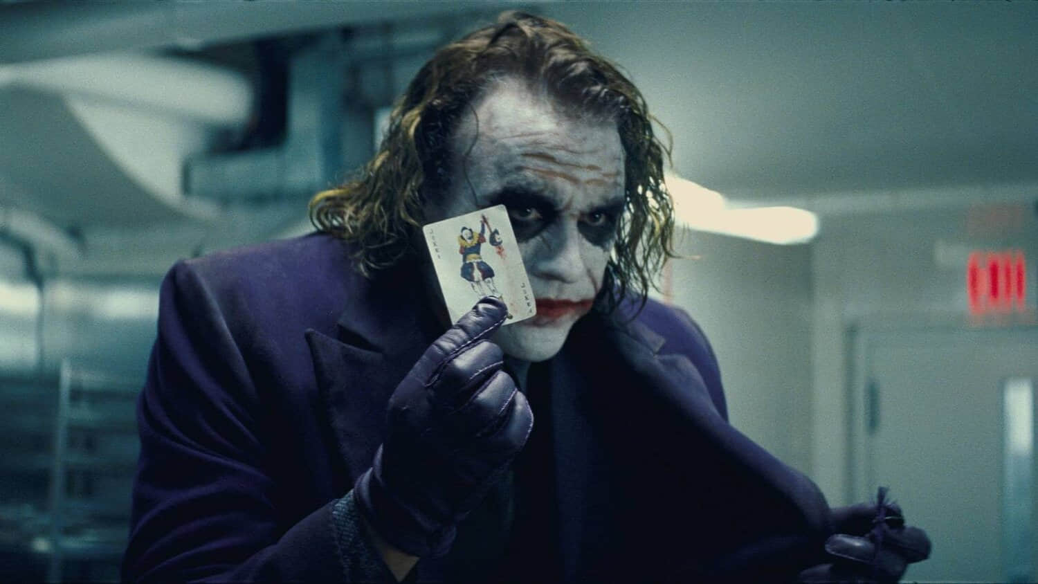 batman-unveils-new-joker-look-honoring-infamous-story.jpeg