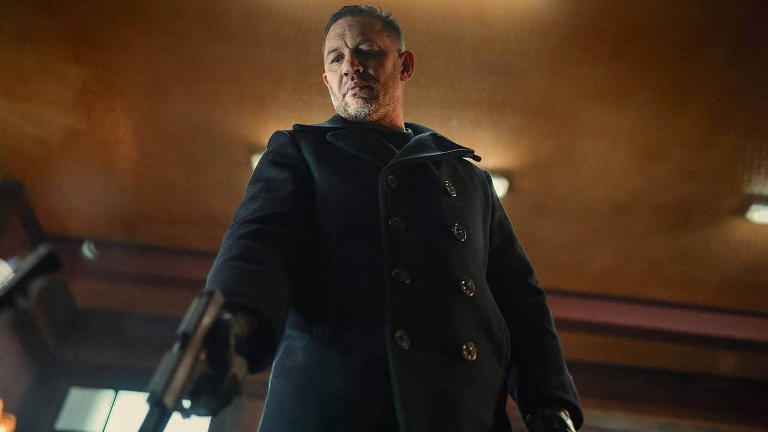 tom-hardy-in-mobland.jpeg