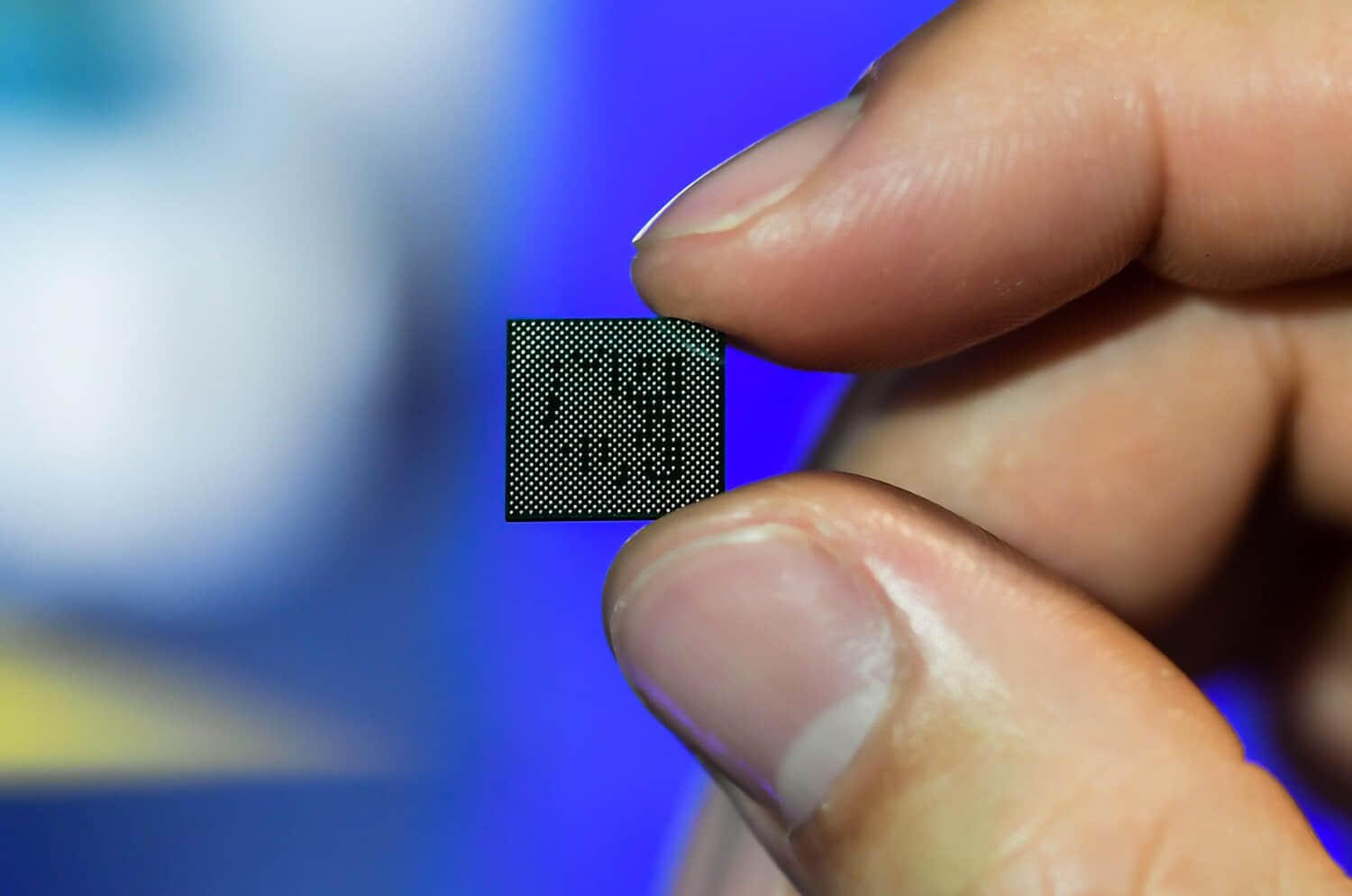 Snapdragon-8-Gen-3-5.jpeg