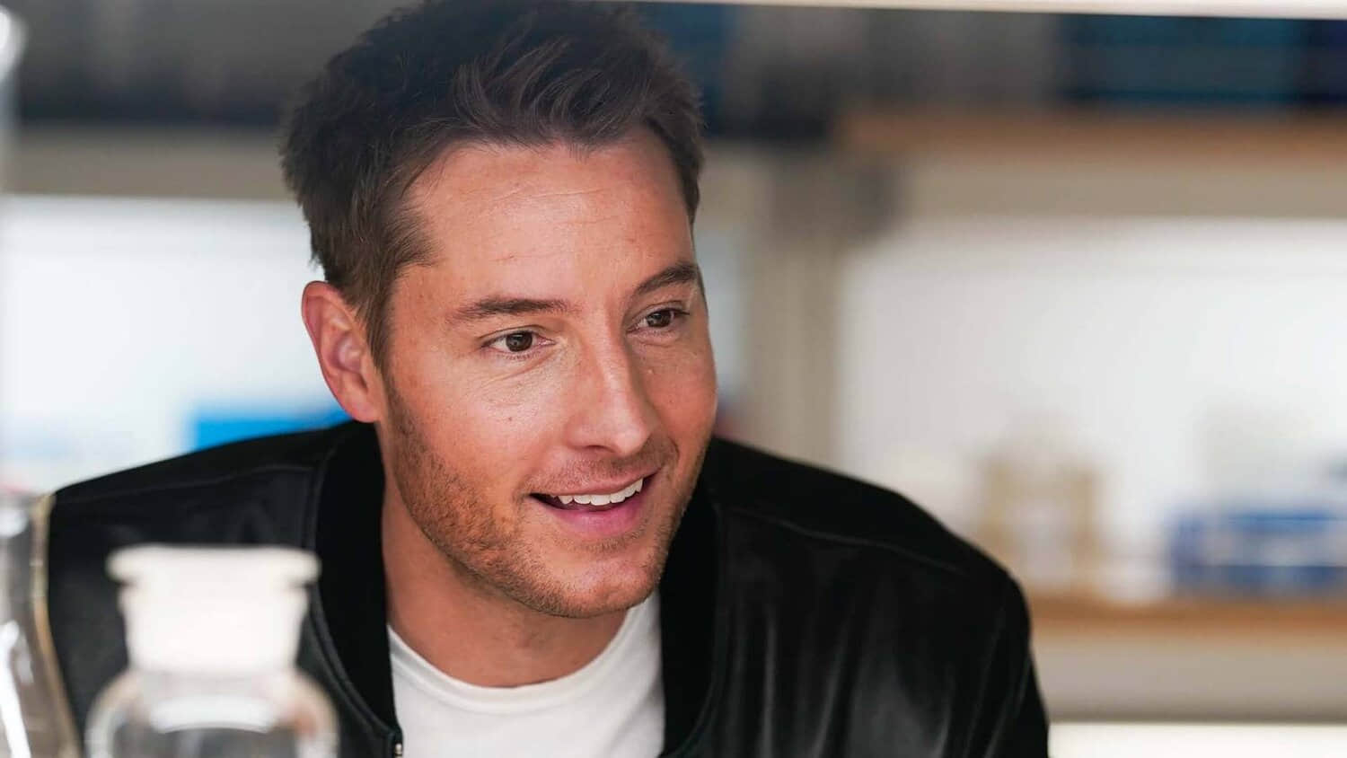 justin-hartley-as-colter-shaw-in-tracker-season-1.jpeg
