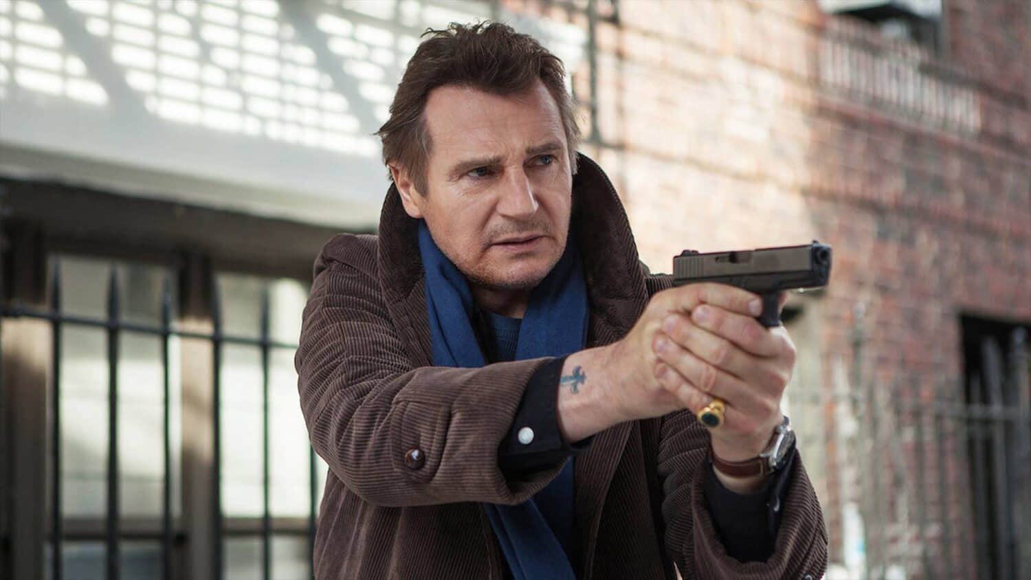 liam-neeson-in-a-walk-among-the-tombstones.jpeg