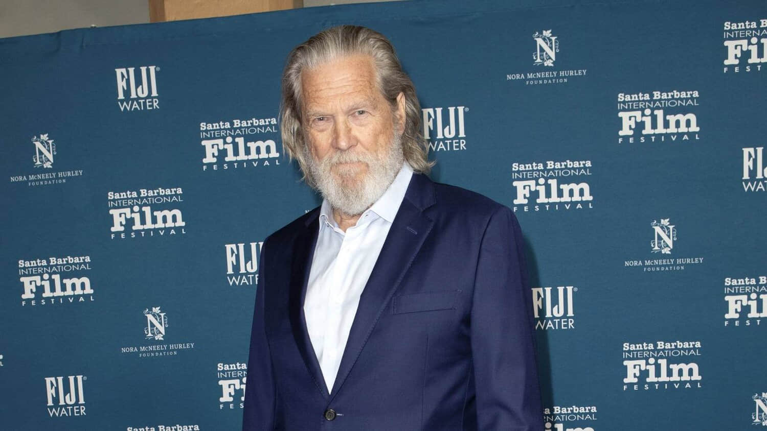 jeff-bridges-on-red-carpet.jpeg