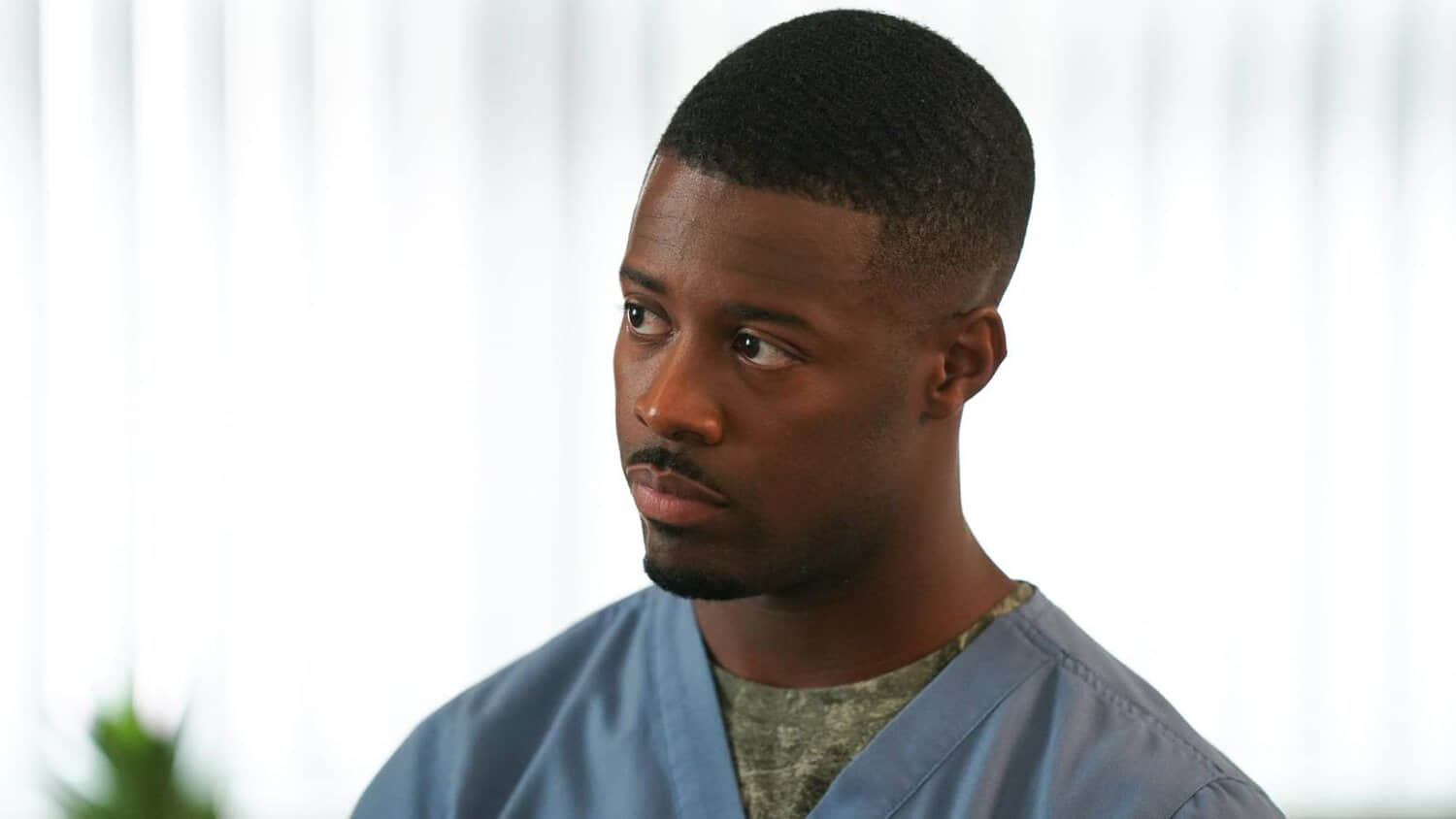 patrick-walker-as-tj-in-doc.jpeg