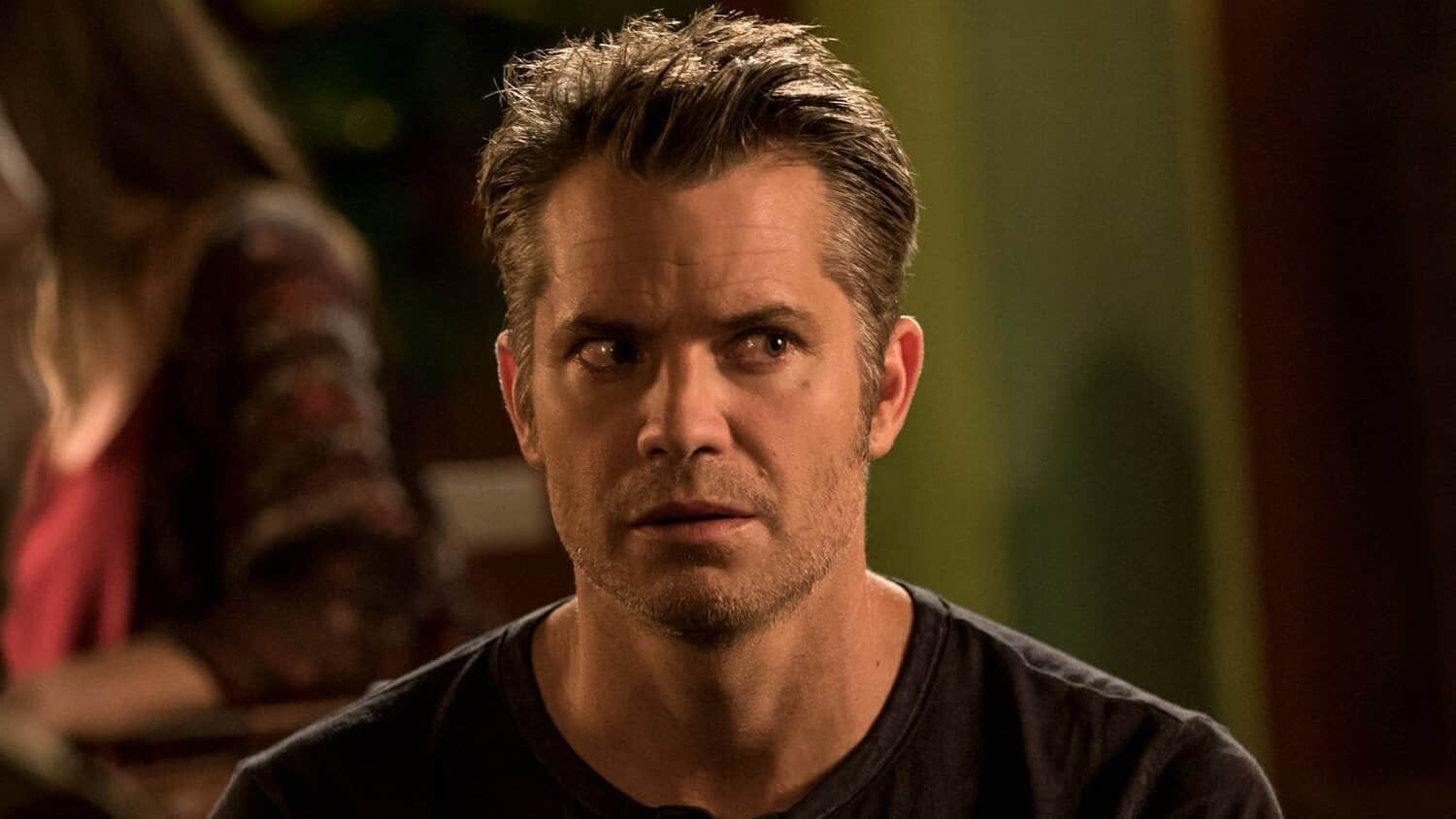 timothy-olyphant-as-joel-hammond-in-santa-clarita-diet-season-1-episode-8.jpeg