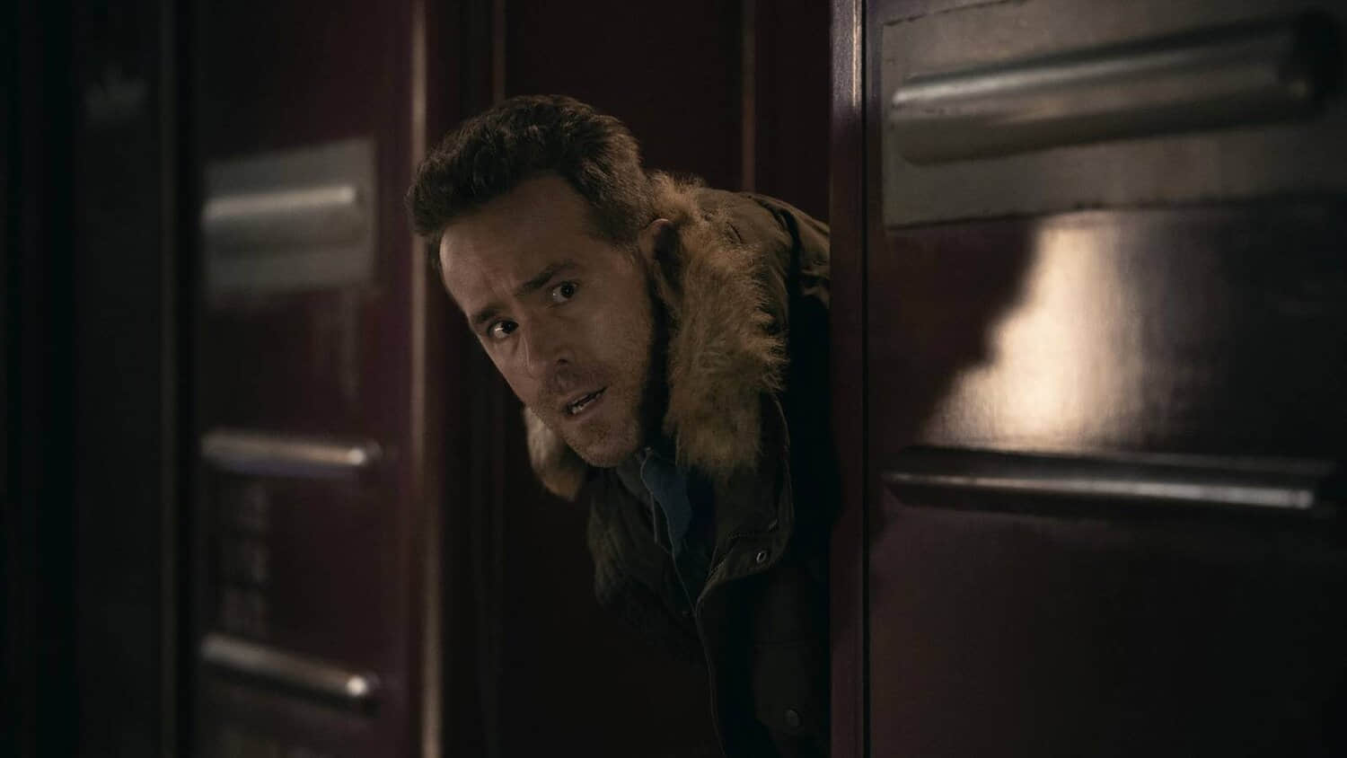 ryan-reynolds-peeking-his-head-out-in-mayday.jpeg