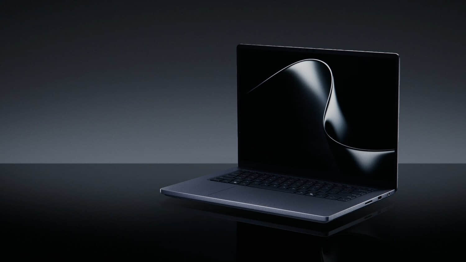 Surface-Laptop-Ultra-2-1.jpeg