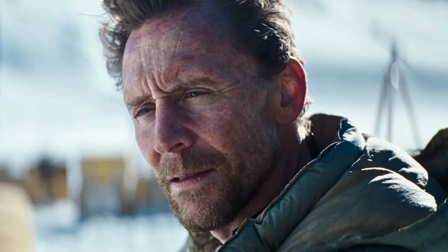 tom-hiddleston-tenzing.jpeg