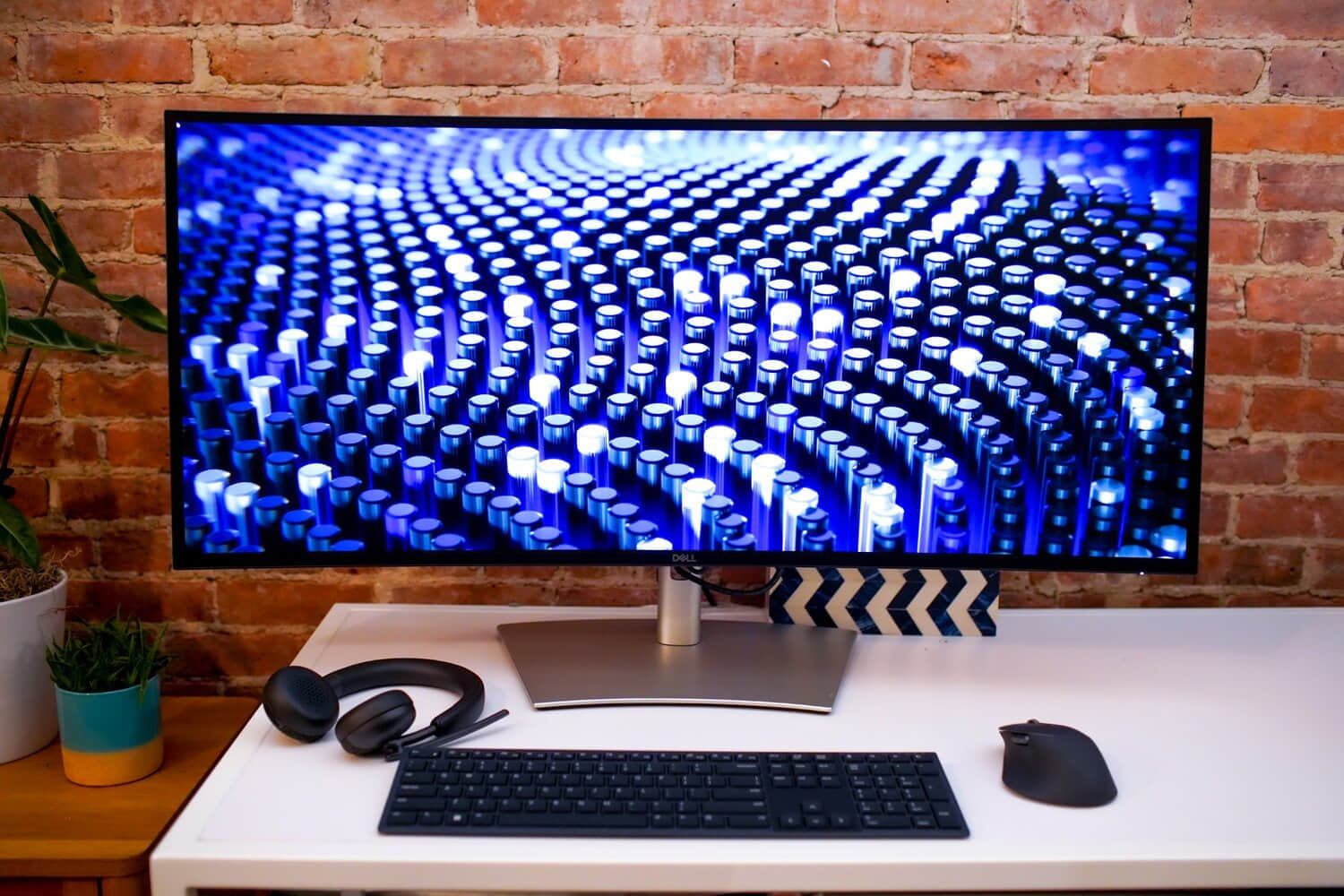 dell-monitor-price-increase-3-5-high-end-models-larger.jpeg